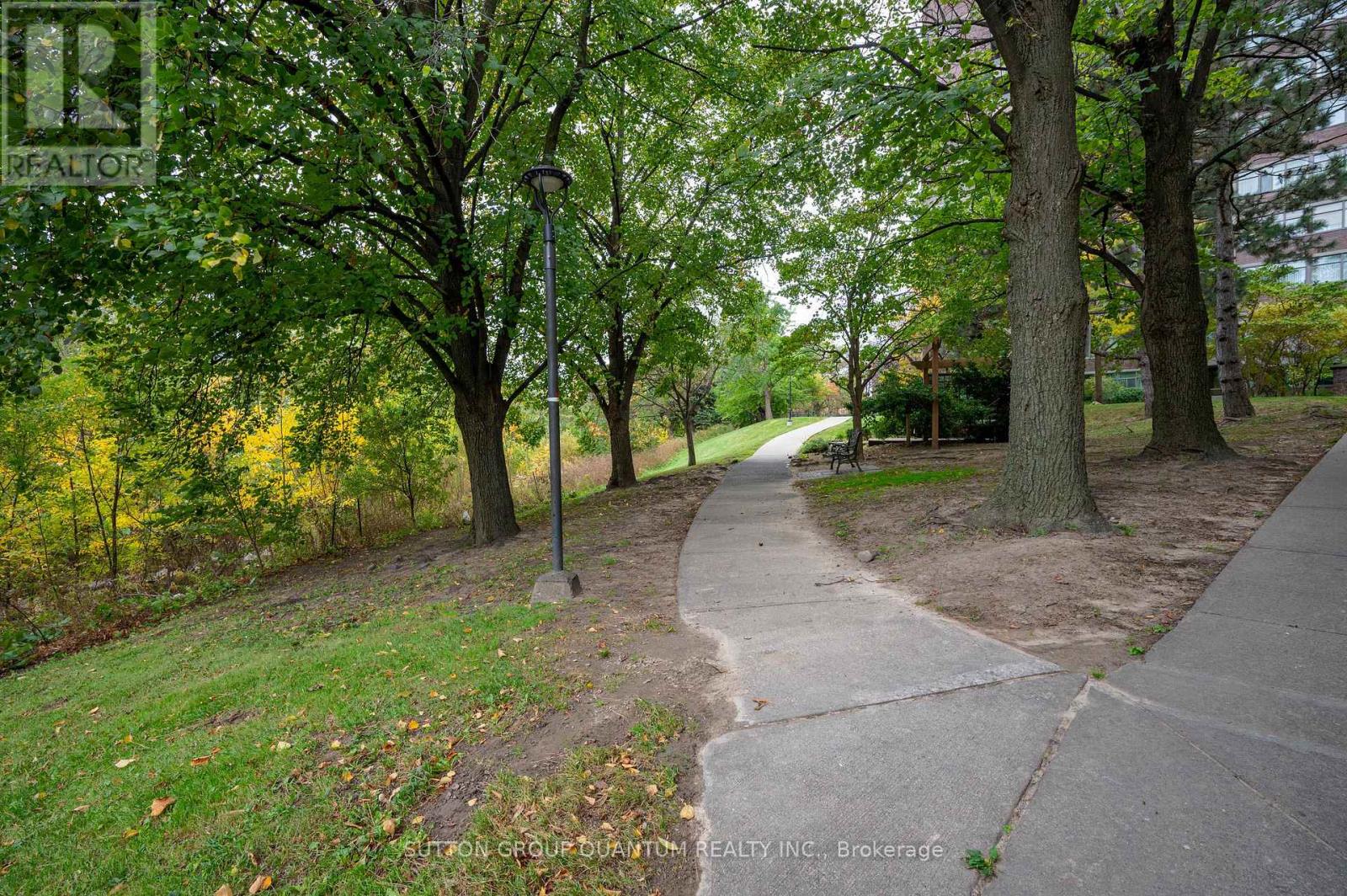 Ph04- 3100 Kirwin Avenue, Mississauga, ON photo 40
