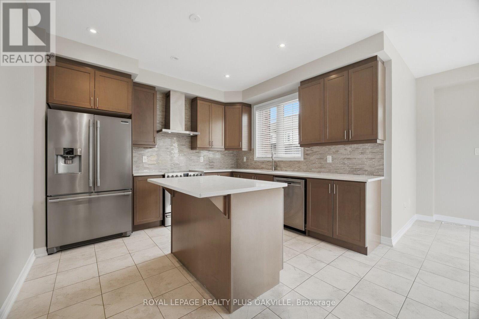 3445 George Savage Avenue — photo 11