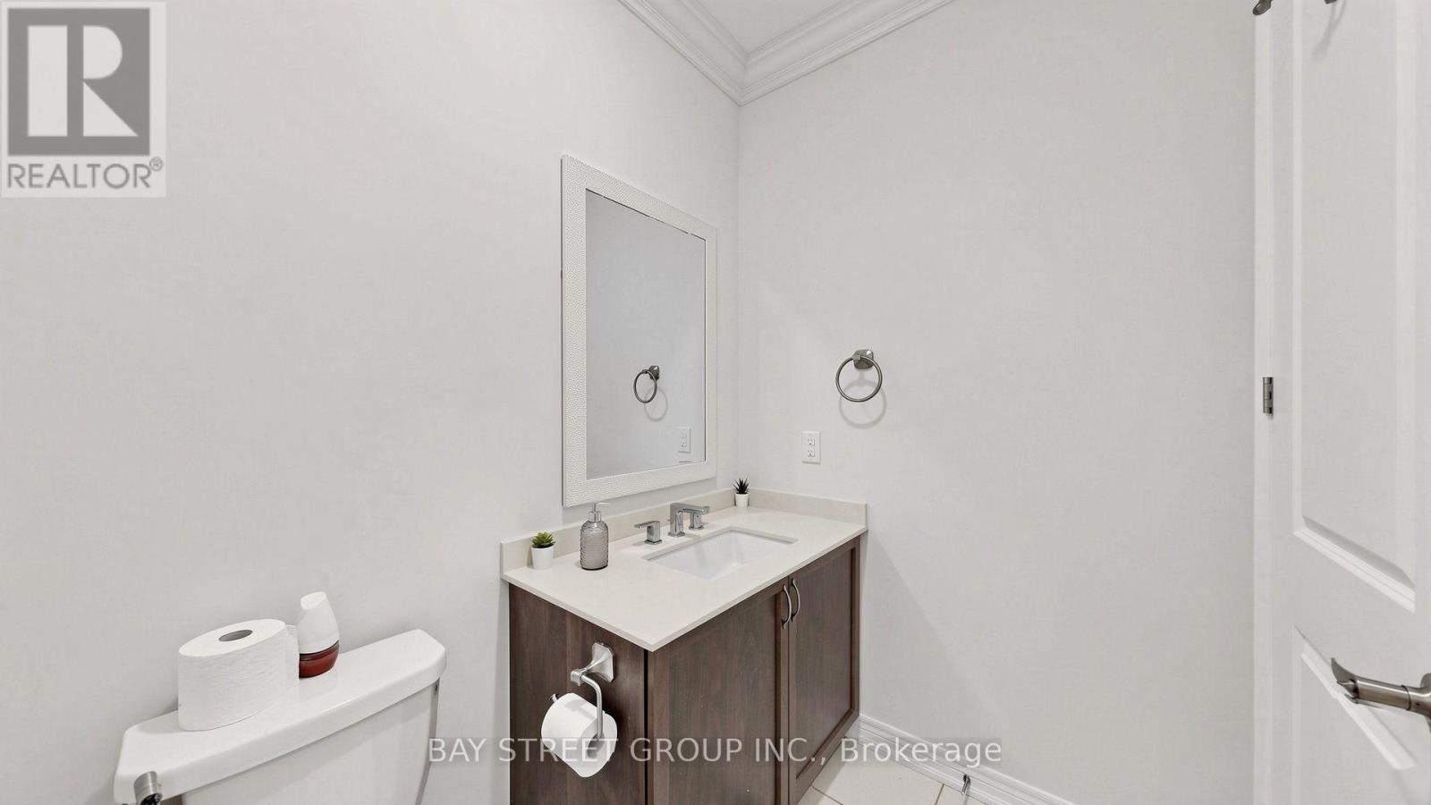 138 ZACHARY CRESCENT - 22