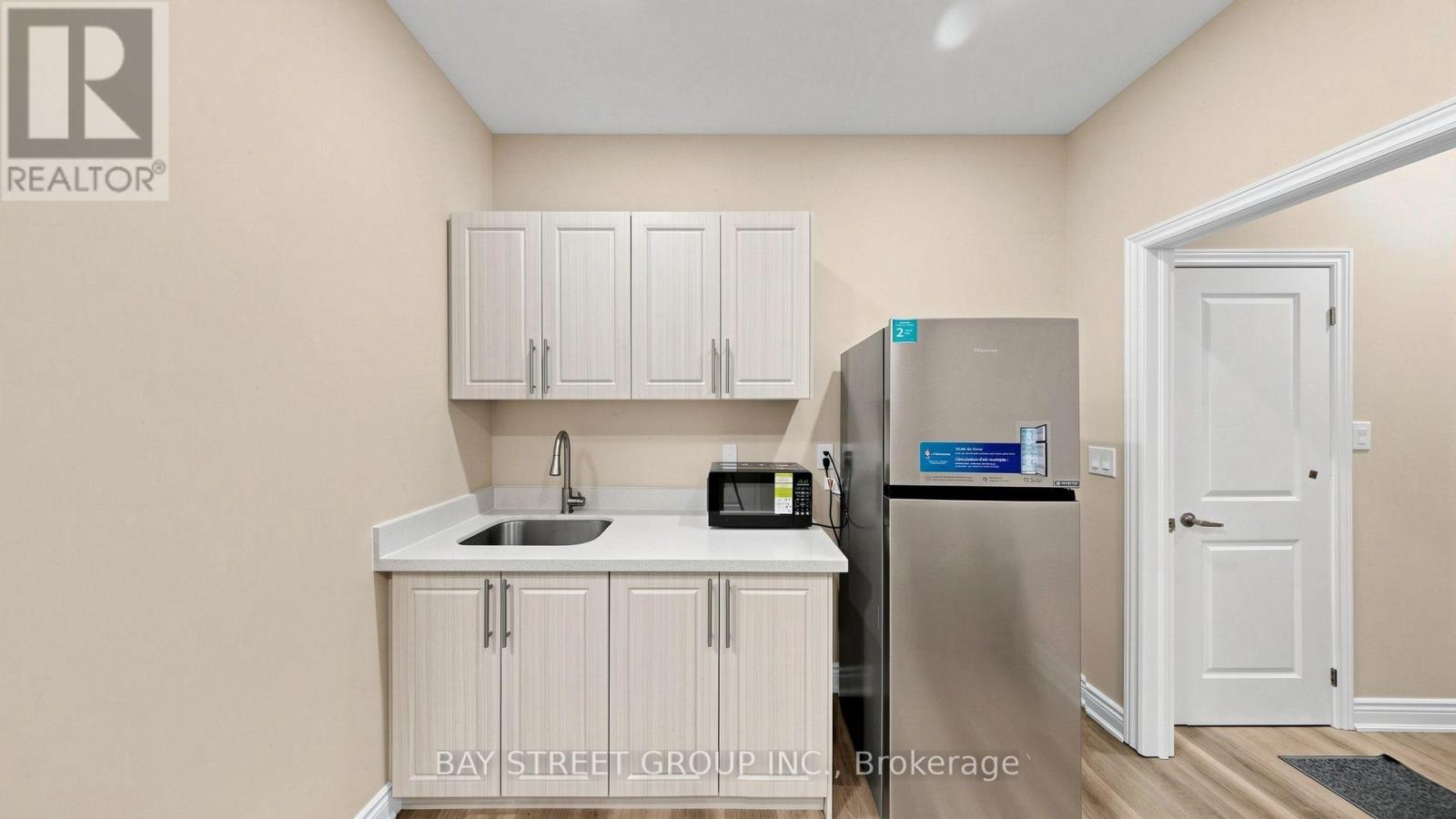 138 Zachary Crescent, Oakville, ON photo 44
