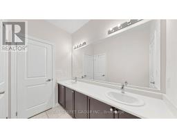 138 Zachary Crescent, Oakville, ON L6H7C5 Photo 35