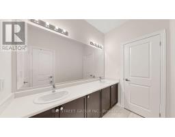 138 Zachary Crescent, Oakville, ON L6H7C5 Photo 36