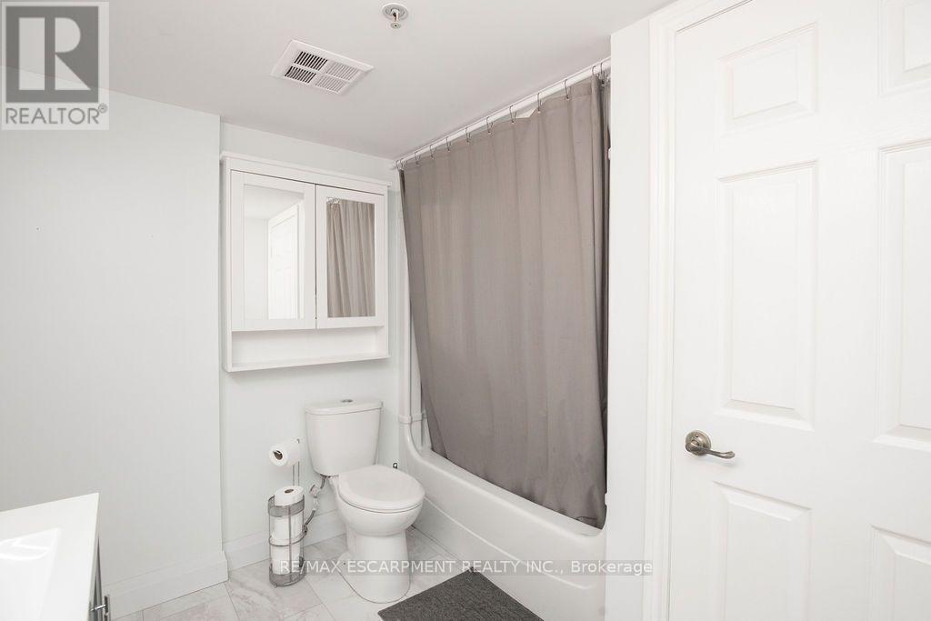 1480 Bishops Gate — photo 16