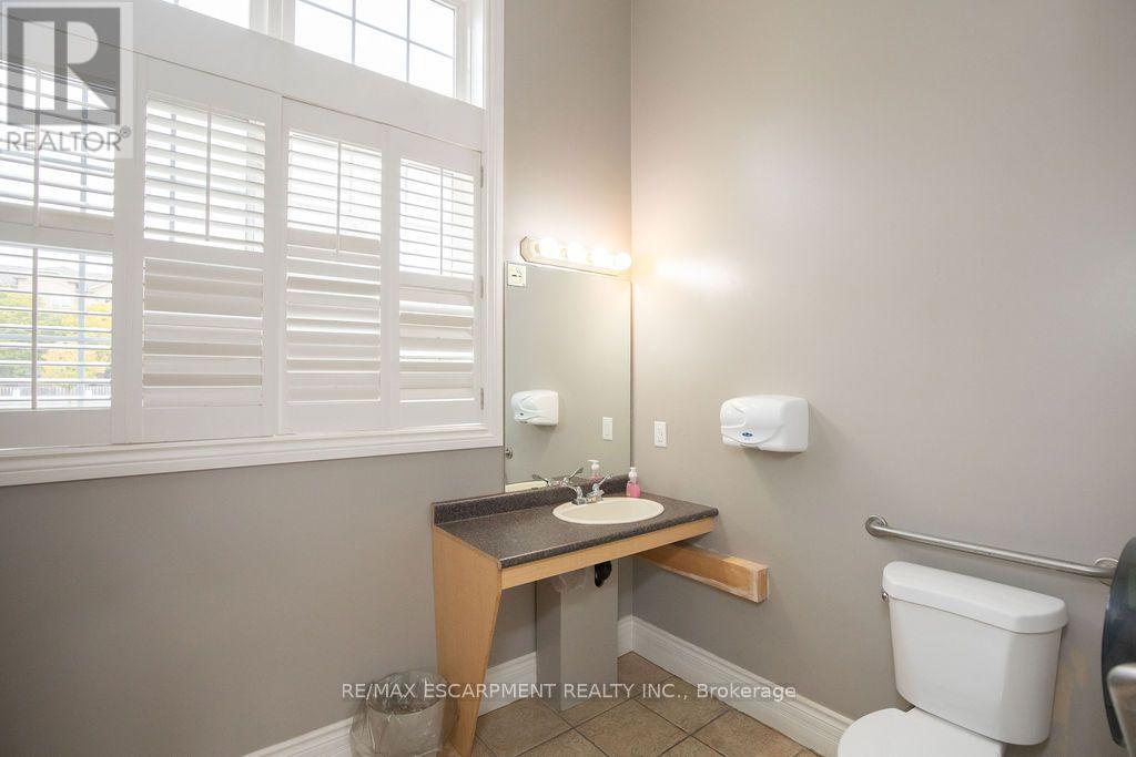 1480 Bishops Gate — photo 36