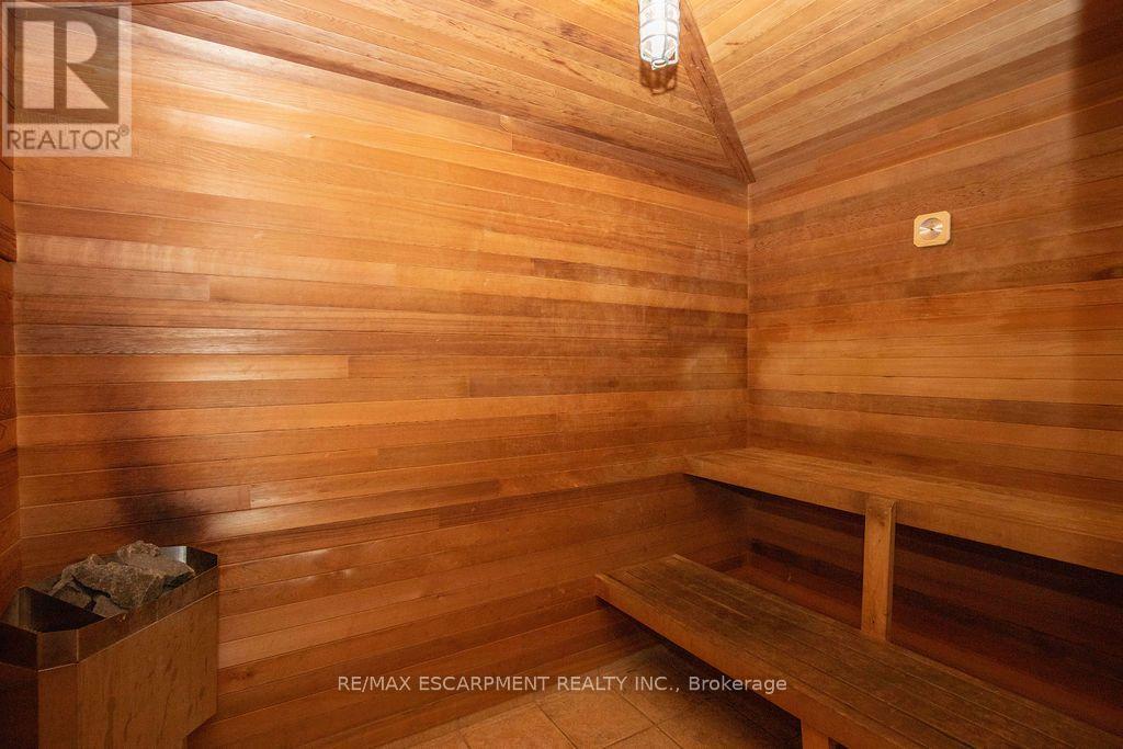 1480 Bishops Gate — photo 38