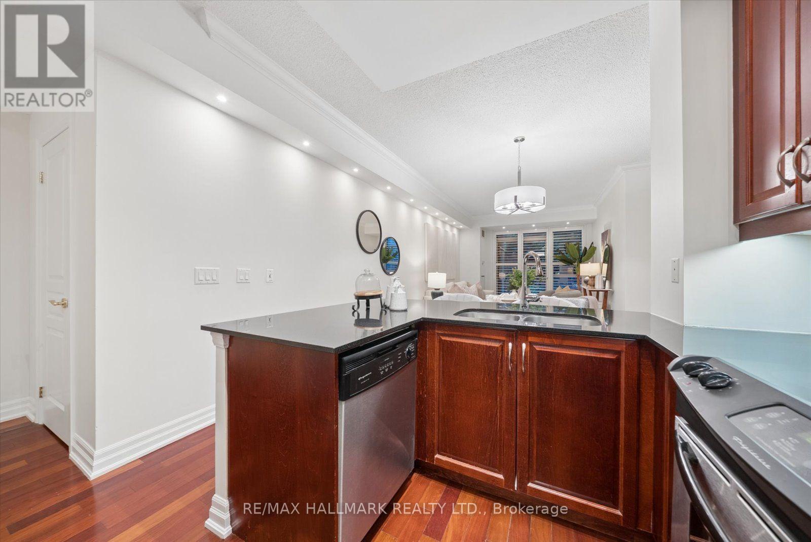 105- 2087 Lake Shore Boulevard West, Toronto, ON photo 17