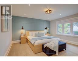 889 Sweetwater Crescent, Mississauga, ON L5H4A7 Photo 19