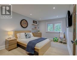 889 Sweetwater Crescent, Mississauga, ON L5H4A7 Photo 22
