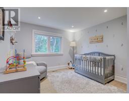 889 Sweetwater Crescent, Mississauga, ON L5H4A7 Photo 24