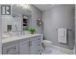 889 Sweetwater Crescent, Mississauga, ON L5H4A7 Photo 26
