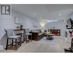 889 Sweetwater Crescent, Mississauga, ON L5H4A7 Photo 30