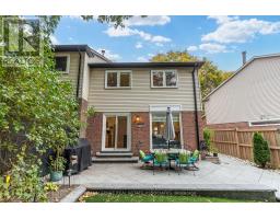 889 Sweetwater Crescent, Mississauga, ON L5H4A7 Photo 41