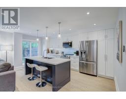 Laundry room - 889 Sweetwater Crescent, Mississauga, ON L5H4A7 Photo 9