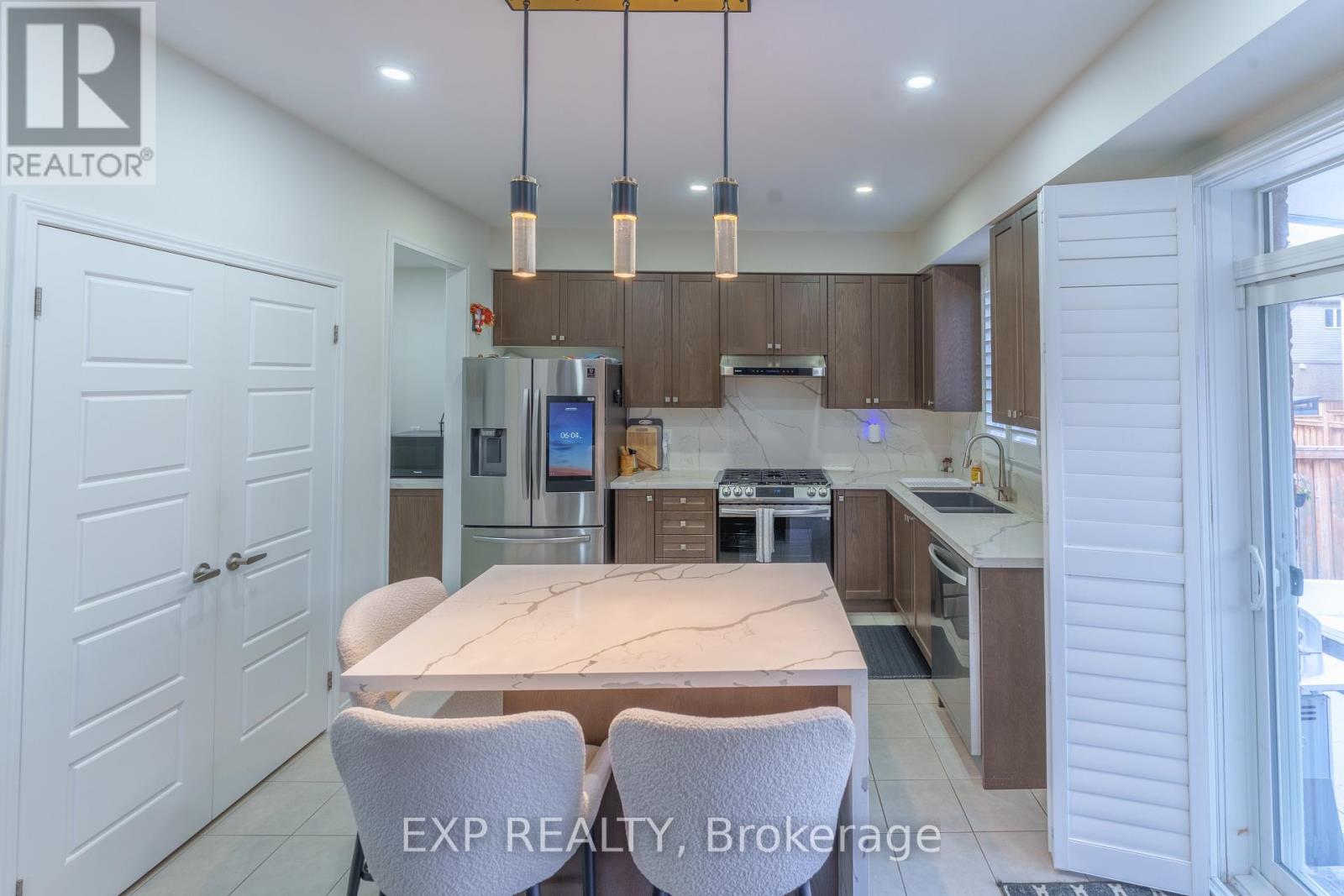 105 Powell Road, Brantford, ON photo 13