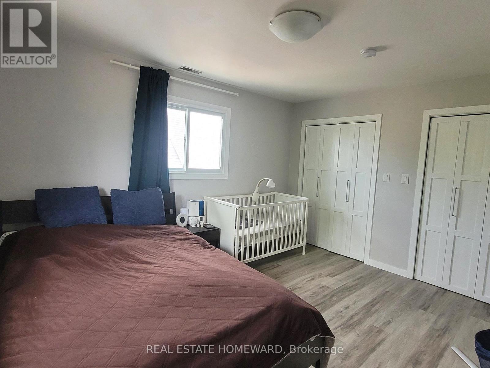 228 East 25th Street, Hamilton, ON photo 8