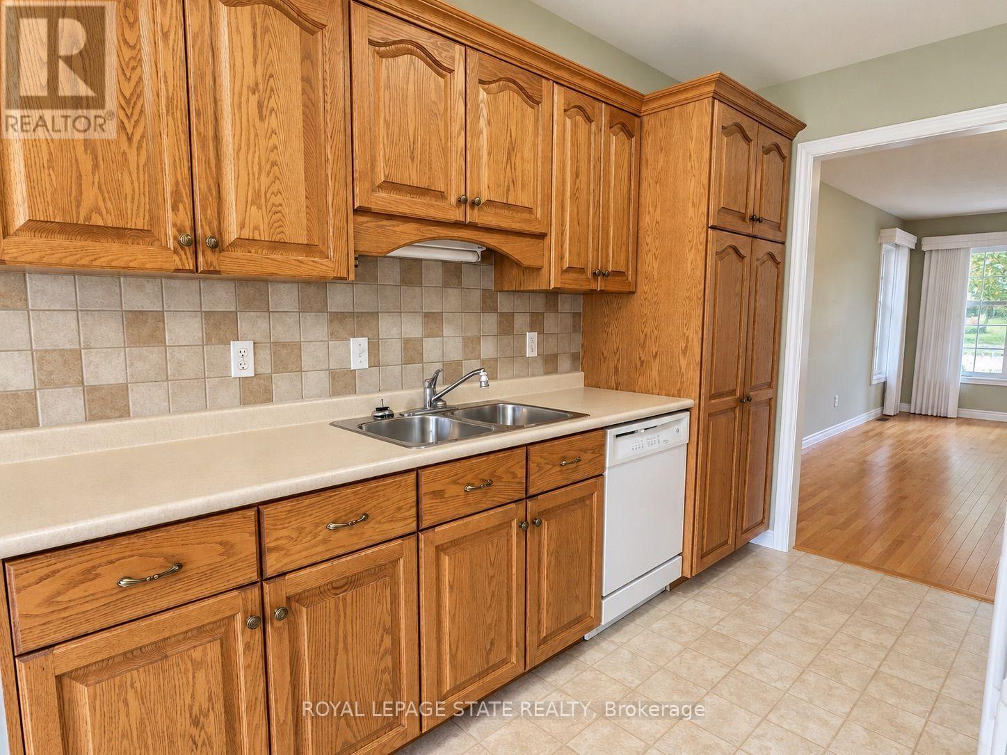 113 Briar Glen Court, Haldimand, ON photo 22