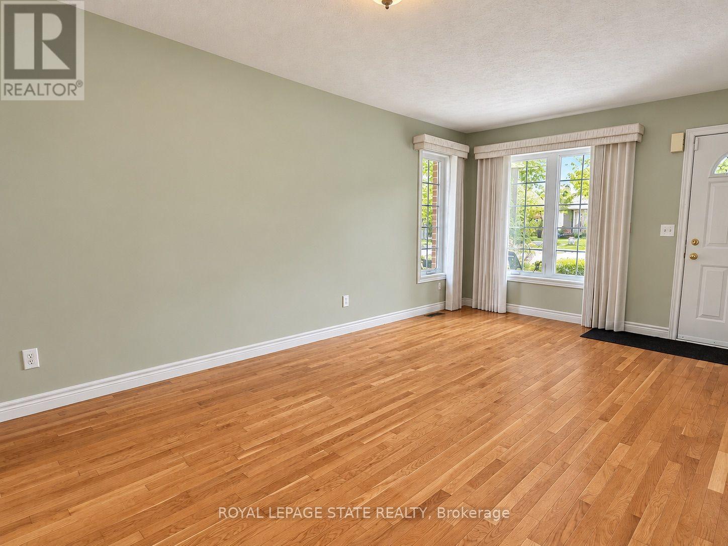 113 Briar Glen Court, Haldimand, ON photo 7