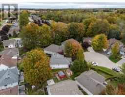 Mud room - 113 Briar Glen Court, Haldimand, ON N1A3H3 Photo 6