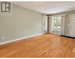 Den - 113 Briar Glen Court, Haldimand, ON N1A3H3 Photo 7