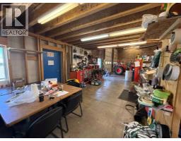 232 Stubb Ross Road, Rural Lethbridge County, AB T1K7N3 Photo 18
