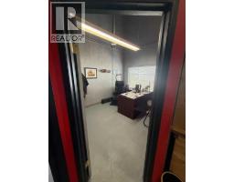 232 Stubb Ross Road, Rural Lethbridge County, AB T1K7N3 Photo 8