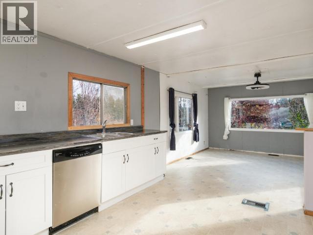 35 MAPLE STREET - 9