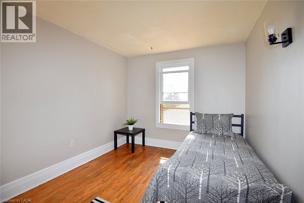 781 Oakdale Avenue — photo 15