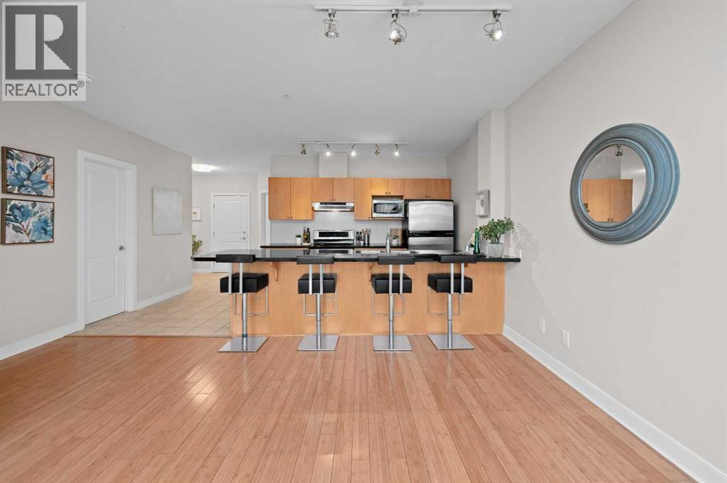 310, 328 21 Avenue SW photo 9