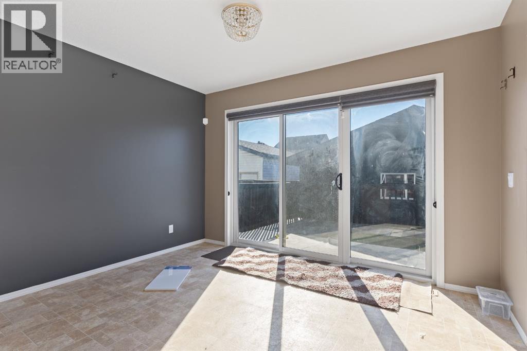 23 Saddlecrest Way NE photo 6