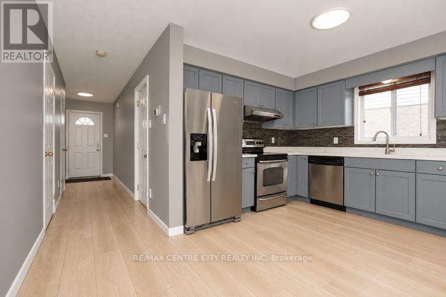 521 Blackwater photo 4