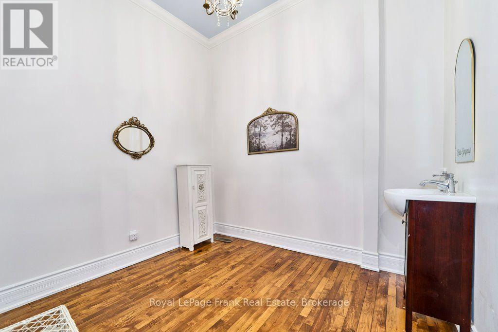 159 BROCK STREET N, Whitby (Downtown Whitby) — photo 7