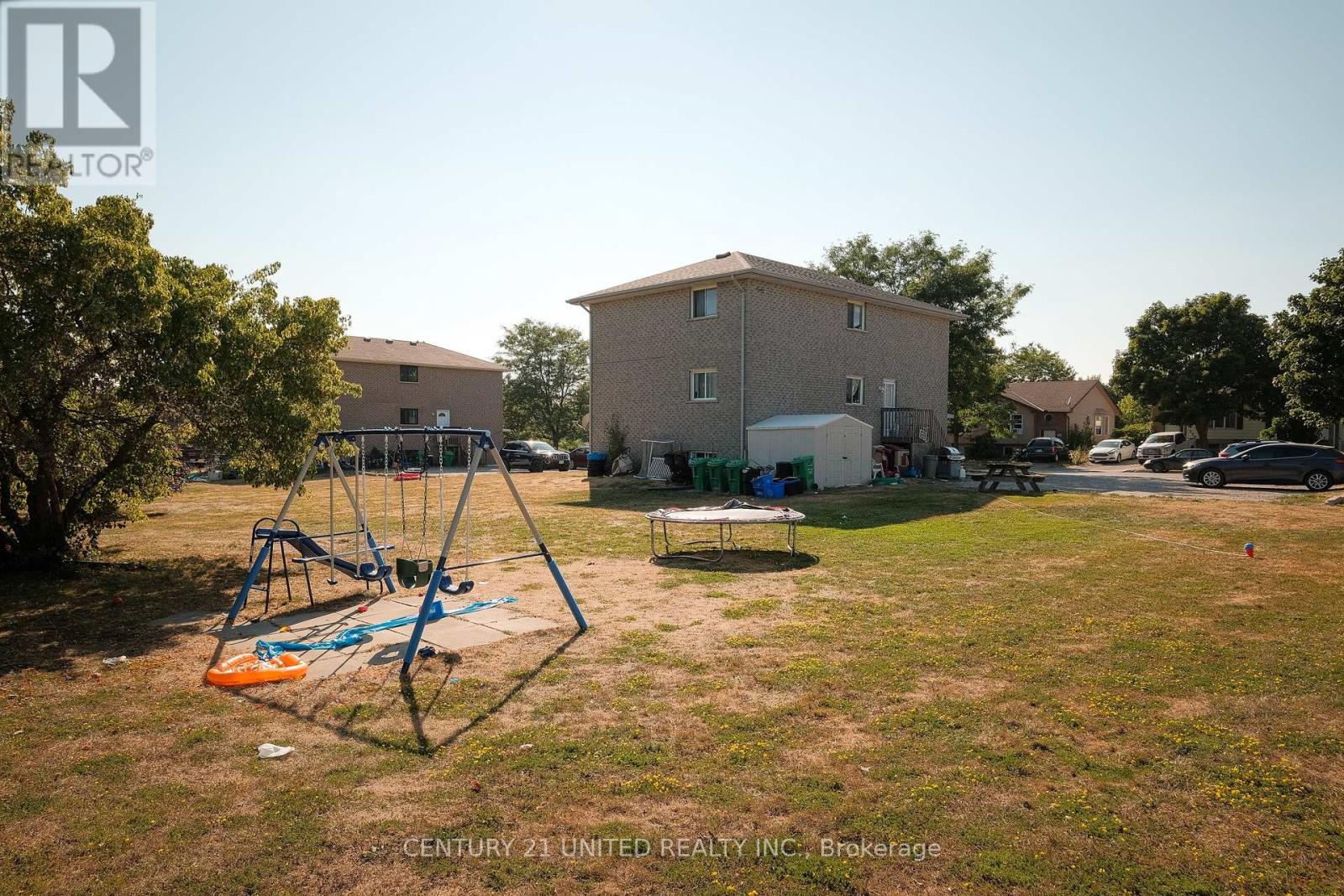 538 Crystal Drive, Peterborough, ON photo 8