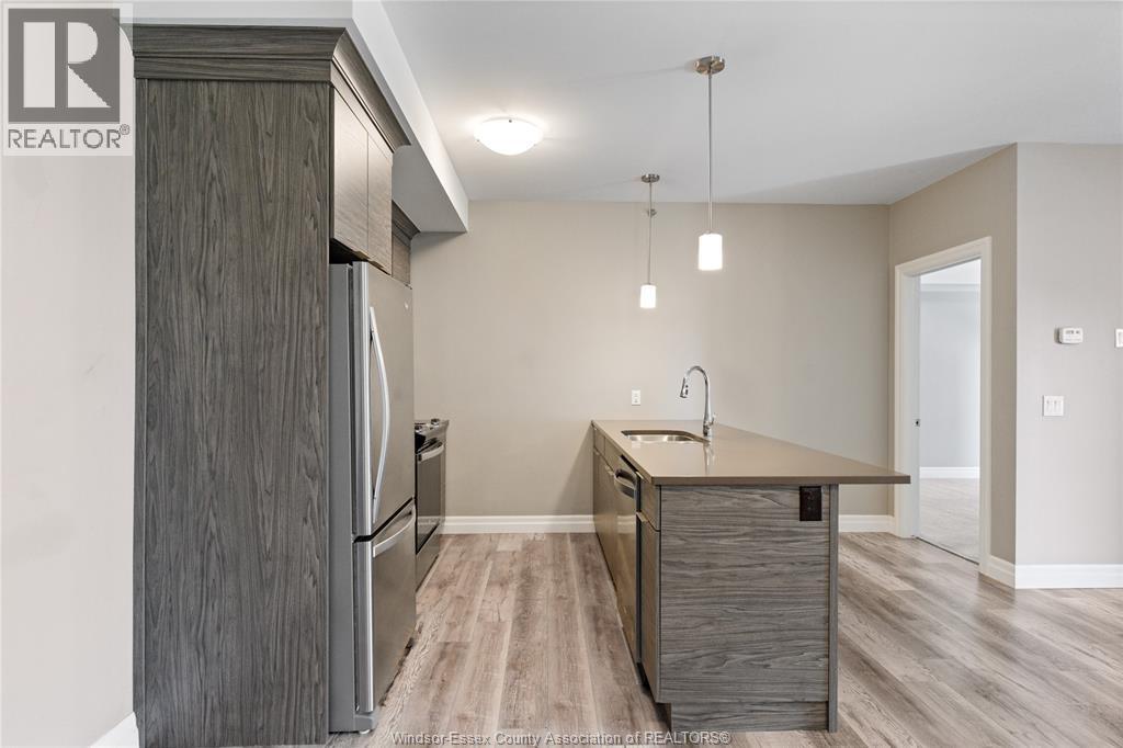 #206 728 BROWNSTONE - 14