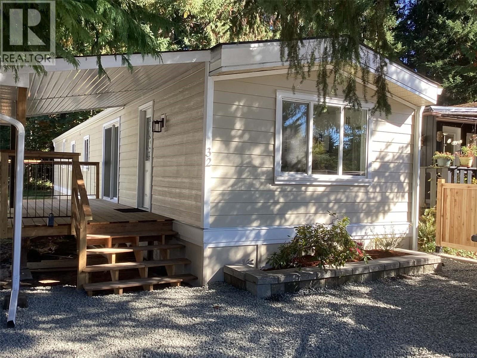 #32 2785 Wallbank Rd - 1