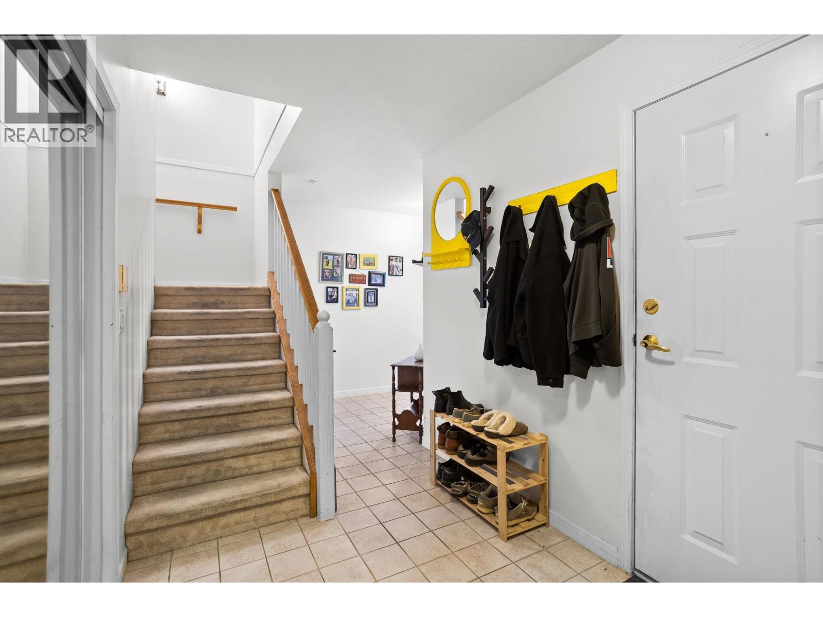 Photo of 64 323 GOVERNORS COURT 4