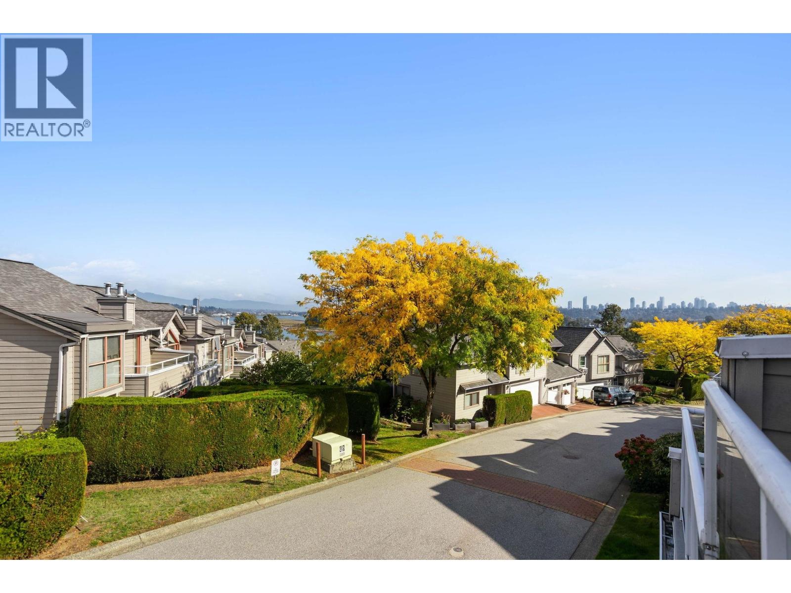 Photo of 64 323 GOVERNORS COURT 11
