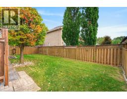 Bedroom - 272 Gatestone Drive, Stoney Creek, ON L8J3Y8 Photo 10