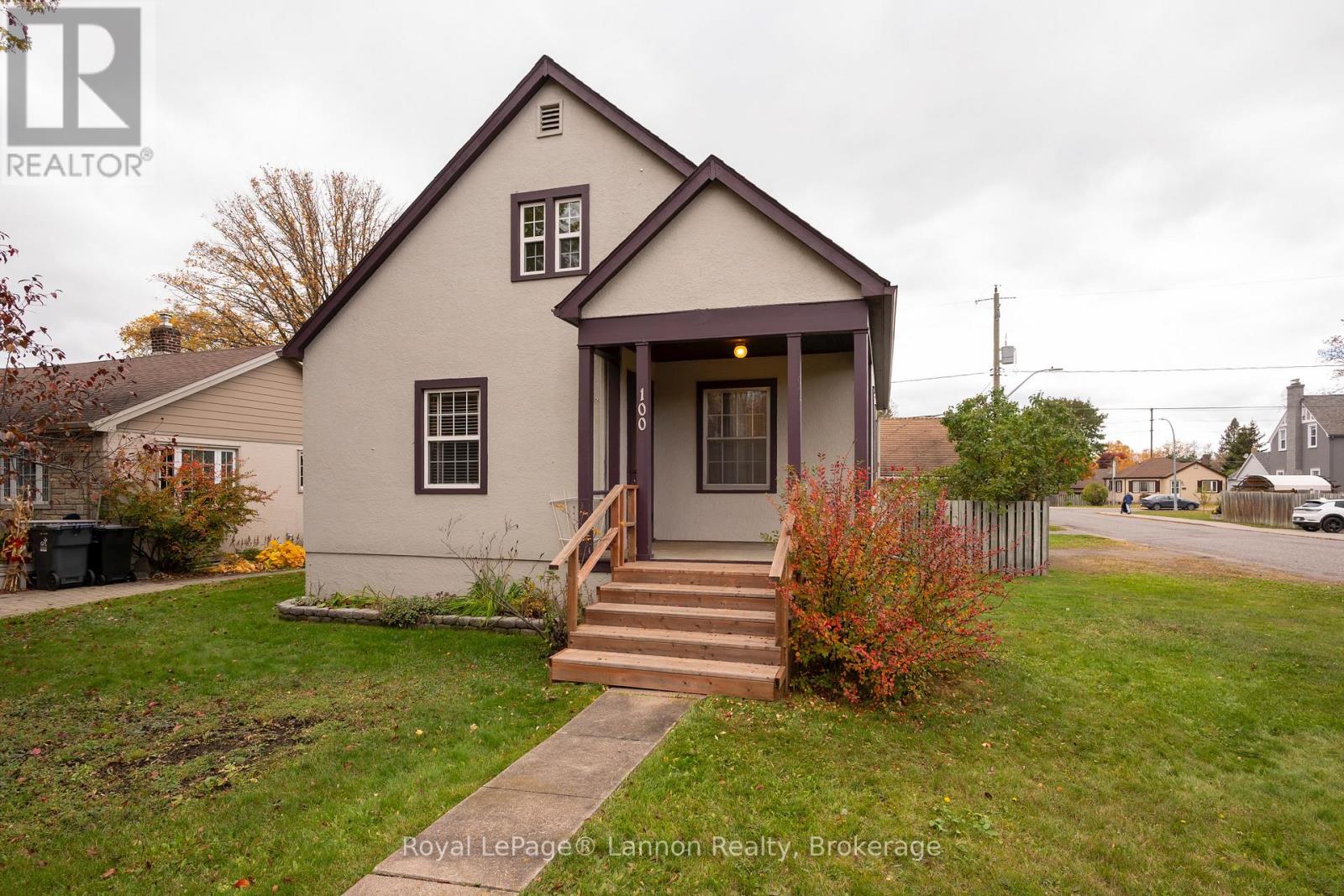100 HILL STREET S, Thunder Bay (Mariday Heights)