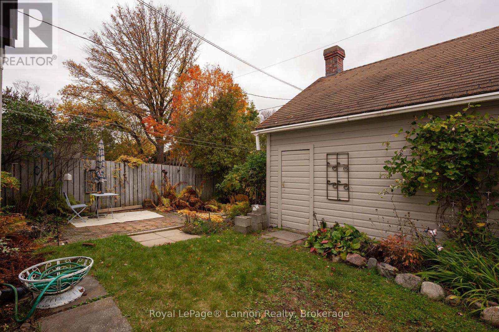 100 HILL STREET S - 38