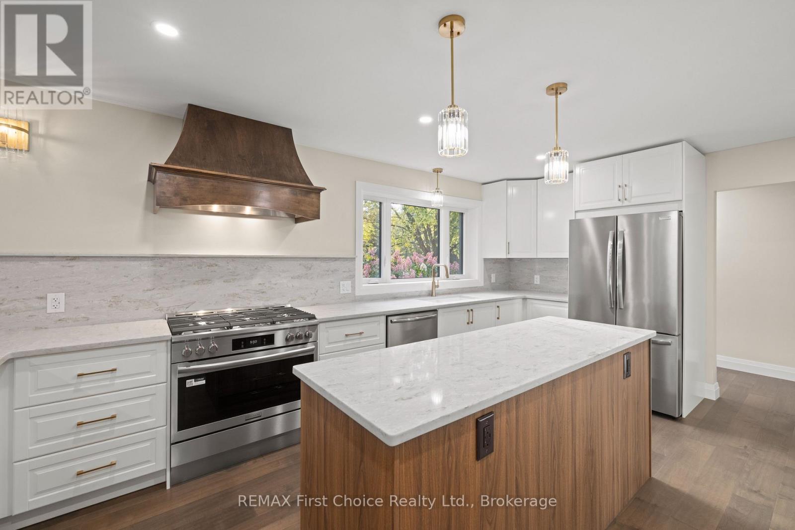 2110 WHITEGATES DRIVE - 15