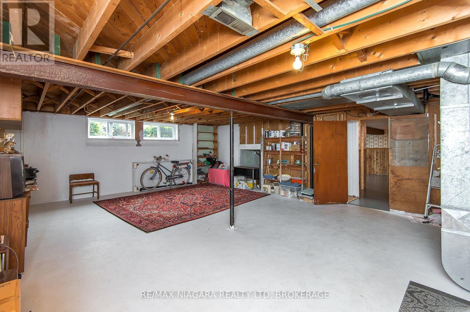 10 First Avenue — photo 29