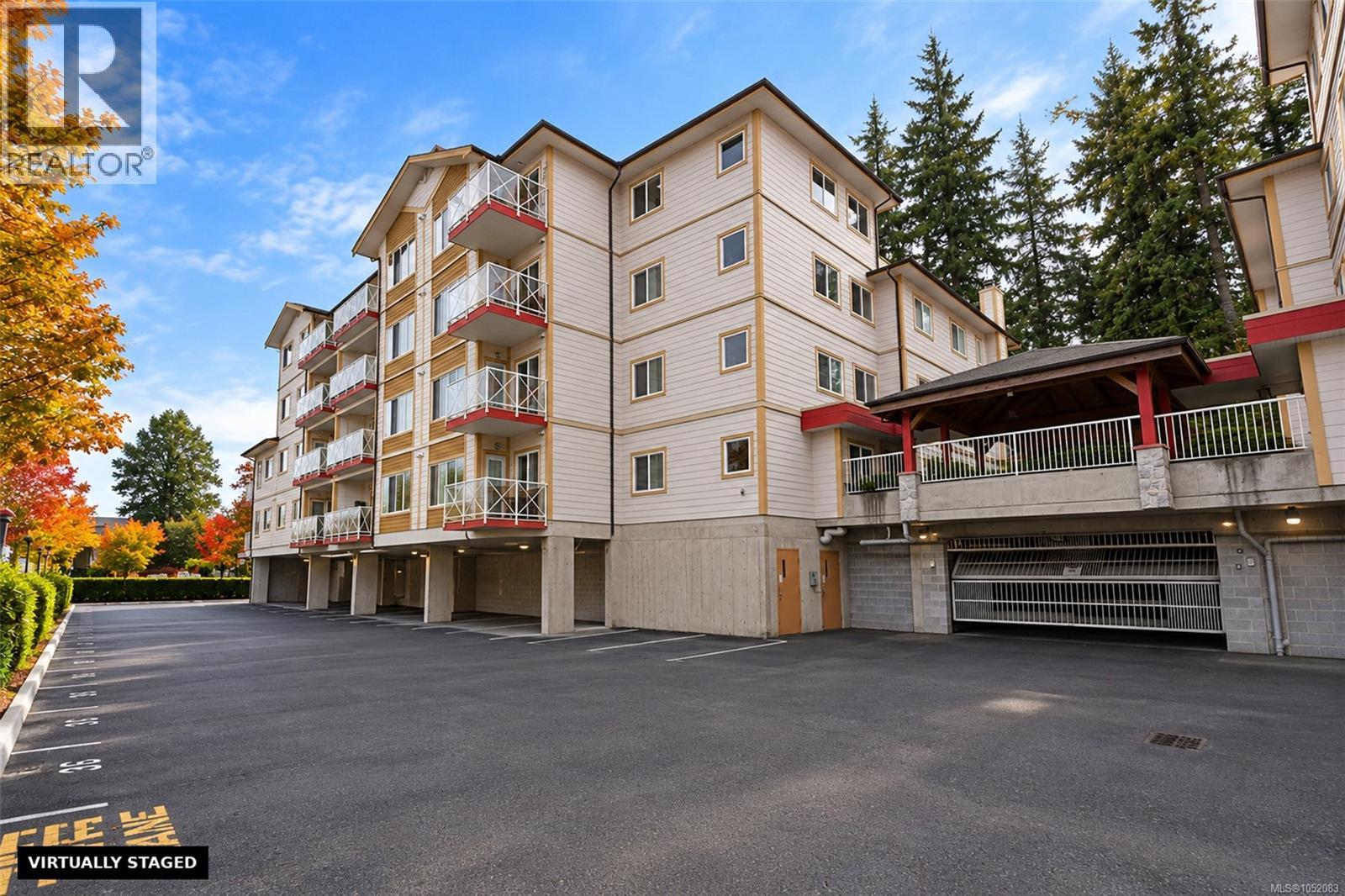 #104 360 Goldstream Ave - 32