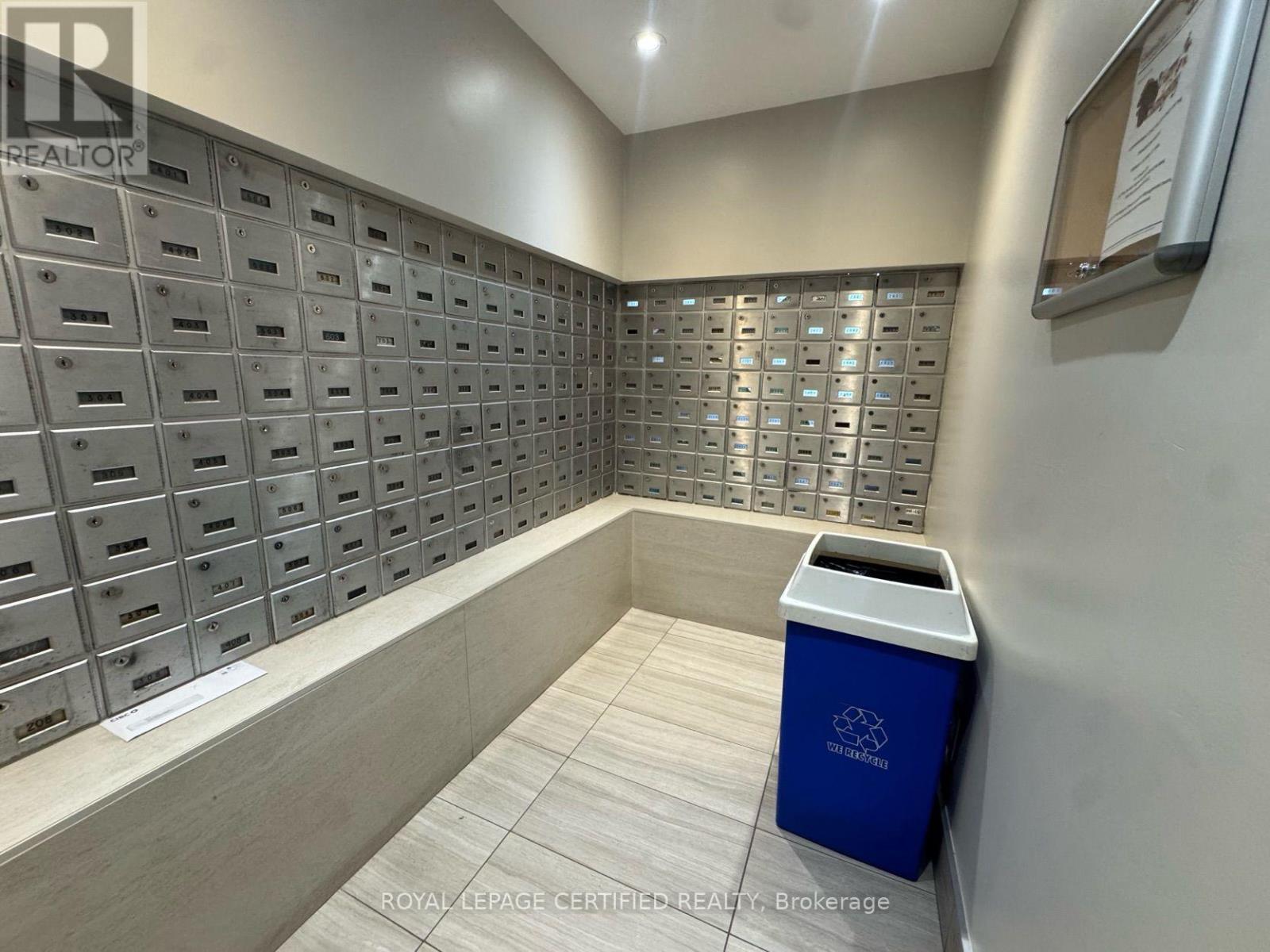 725 Don Mills Road — photo 23