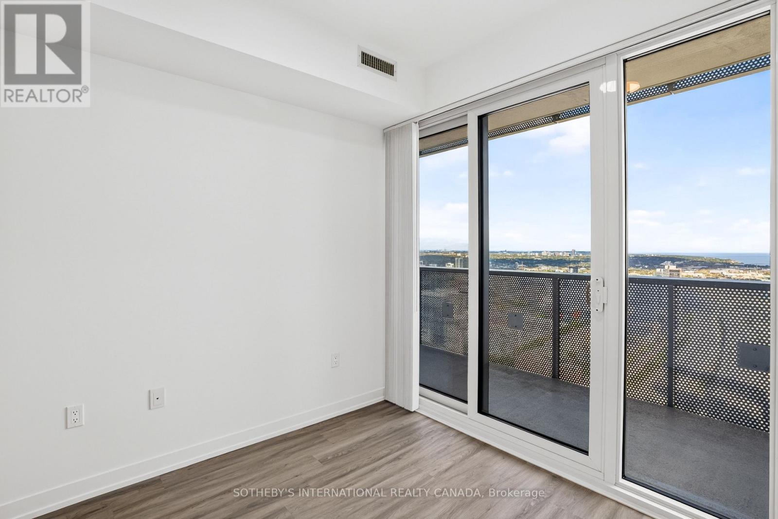 55 Cooper Street — photo 18