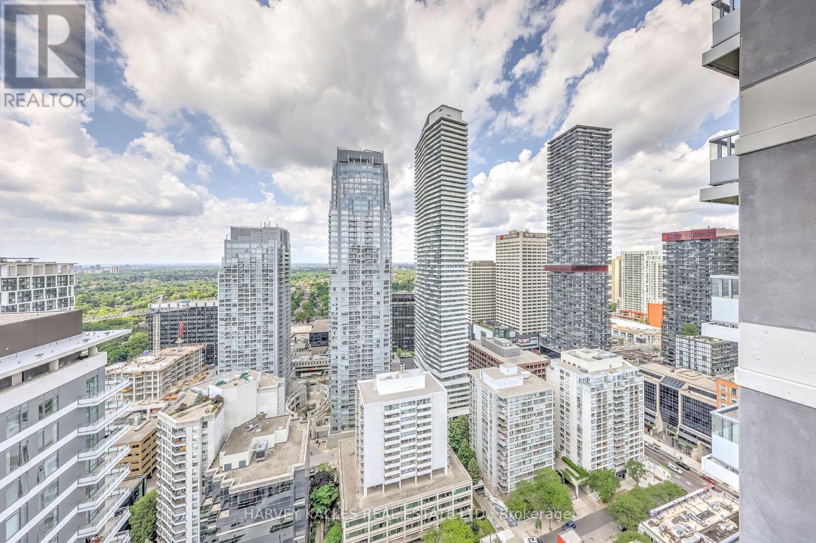 #3415 50 DUNFIELD AVENUE - 18