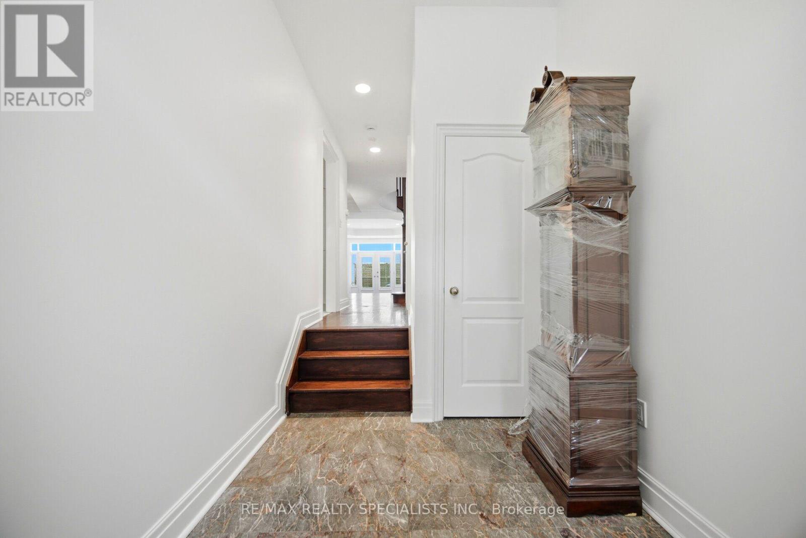 246 WALMER ROAD, Toronto (Casa Loma) — photo 5