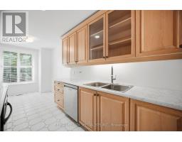 246 Walmer Road, Toronto, ON M5R3R7 Photo 12