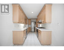 246 Walmer Road, Toronto, ON M5R3R7 Photo 14