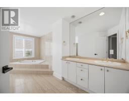 246 Walmer Road, Toronto, ON M5R3R7 Photo 24