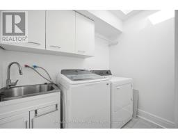 246 Walmer Road, Toronto, ON M5R3R7 Photo 34